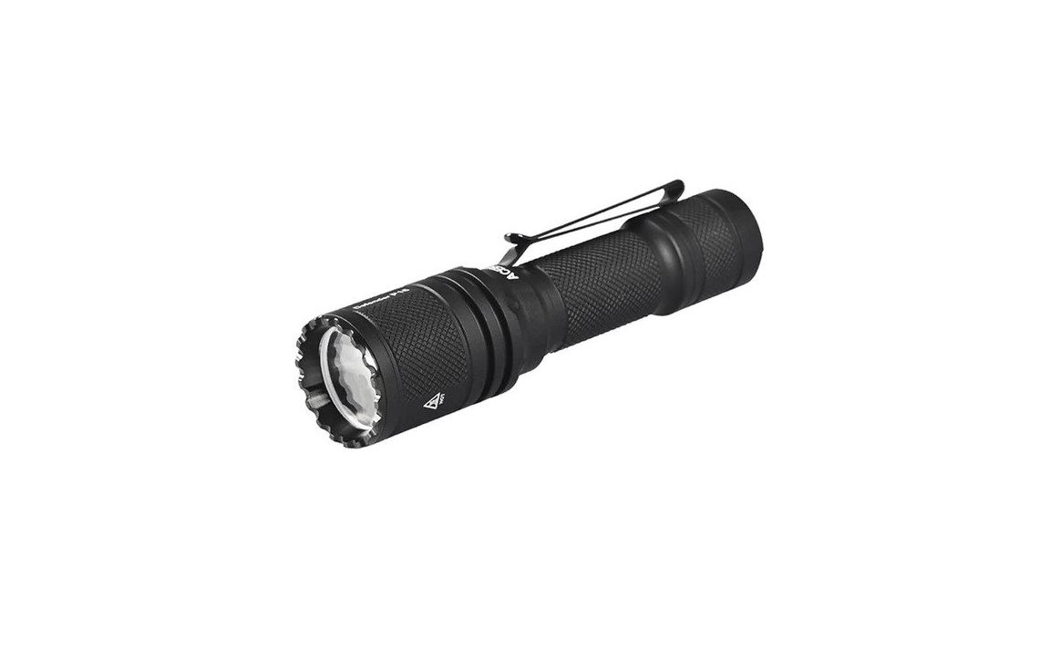 AceBeam Defender P16 Dual Switch 1800 lumen tactical torch