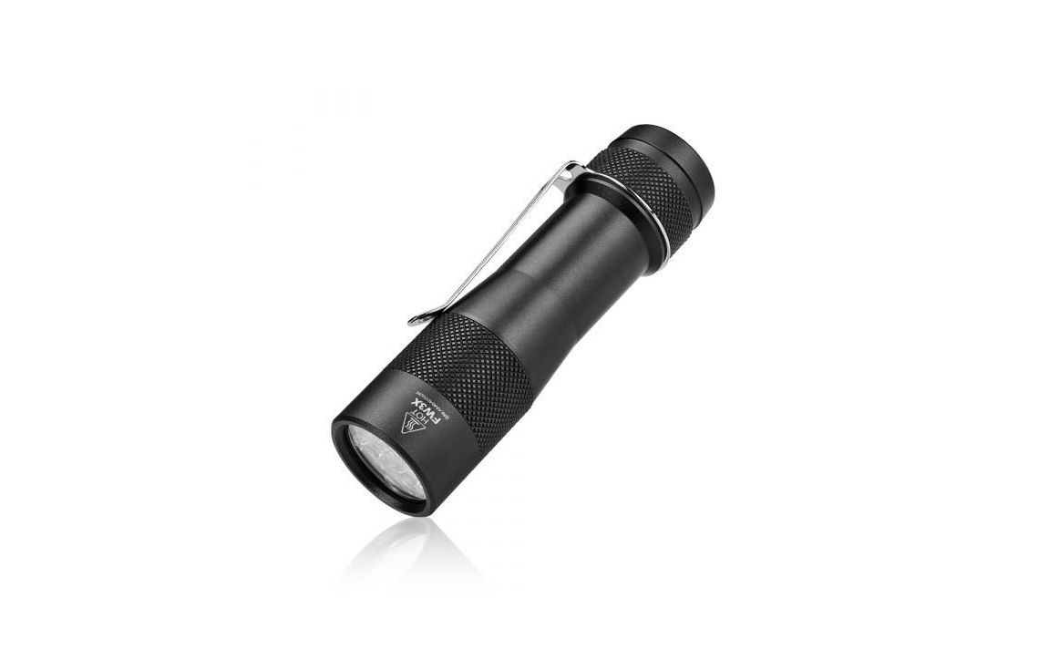 Lumintop FW3X compact 2800 lumen + RGB LED torch