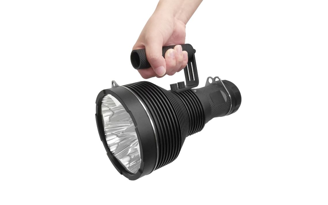 Lumintop GT94X powerful 24000 lumen 2.95km LED search light