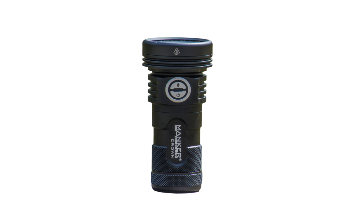 Manker Crown digital zoom 5000 lumen 900m spot and flood LED torch