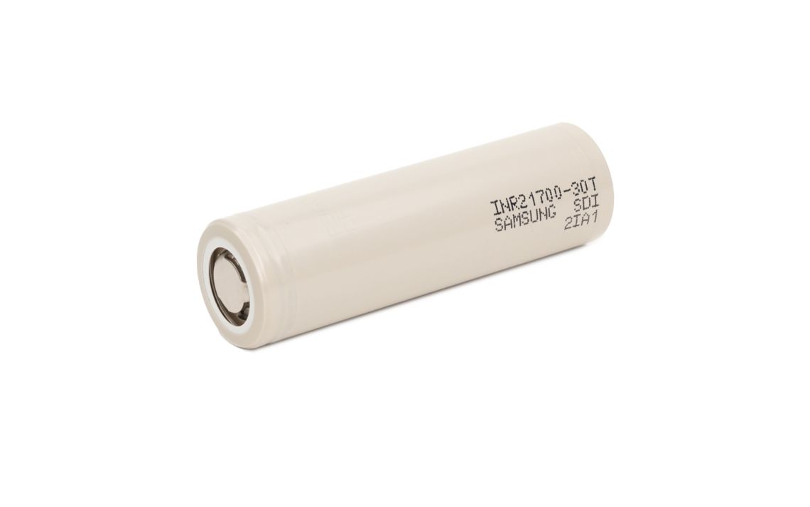 Samsung INR21700-30T unprotected 3000mAh 21700 35A Li-ion battery