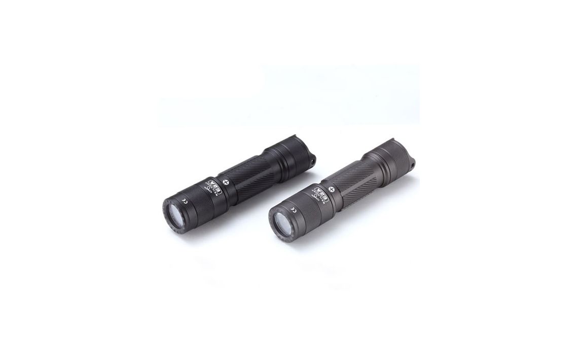 Skilhunt E2A mini 600 lumen AA or 14500 battery LED torch