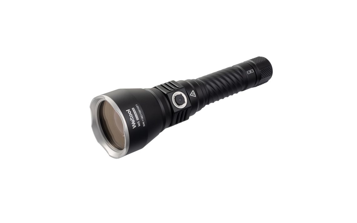 Weltool W5 Thunderbolt powerful 699 lumen 2.8km LEP torch