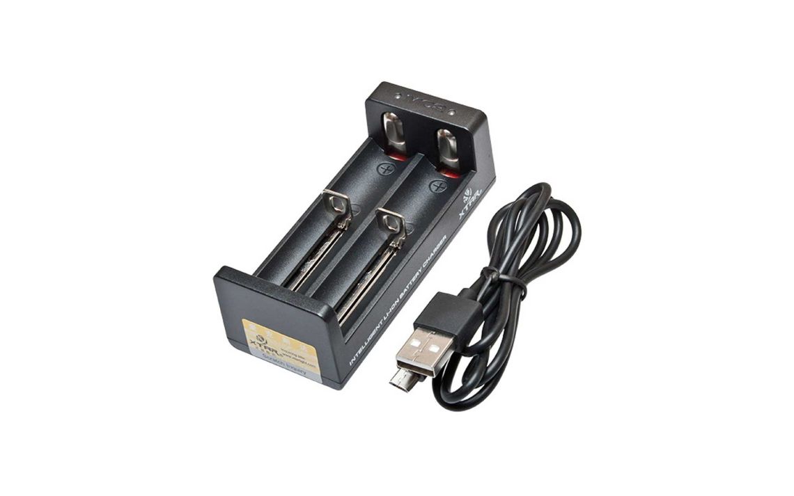 Xtar MC2 2-bay USB portable Li-ion battery charger