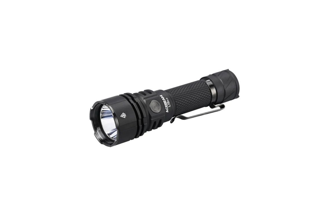 AceBeam L16 2.0 Compact 2100 lumen 670m rechargeable tactical torch